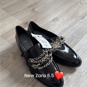 Zara Women's Glossy Black Loafers with Chain Accent